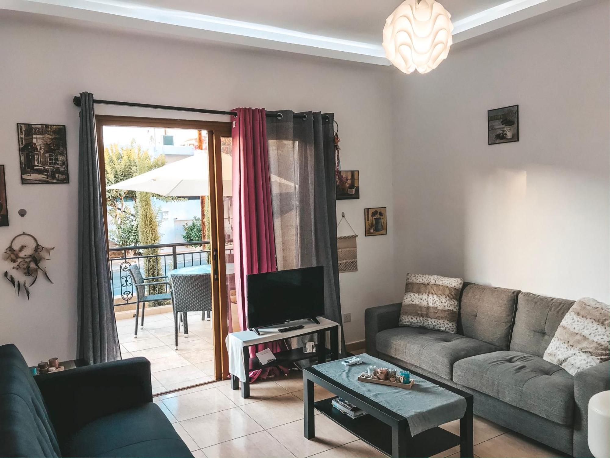 Charalambous Apartment Paphos 客房 照片
